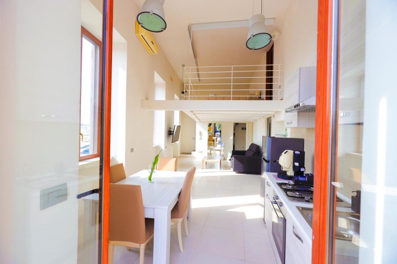 B&B Piazza A Mare Pozzuoli Bagian luar foto